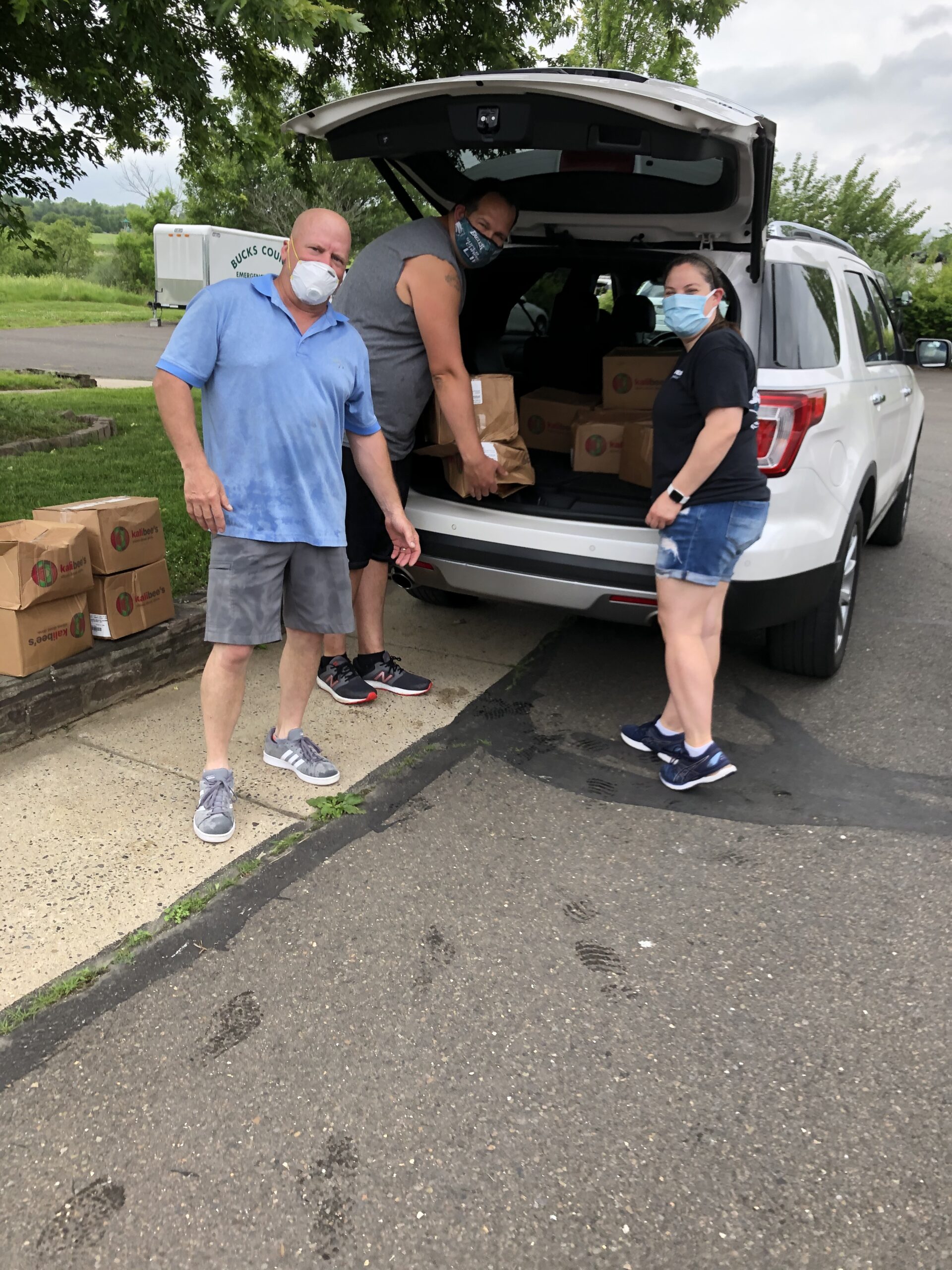 Cancer Support Community food drive delivery